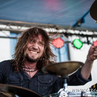 093 Drumming Syndrome